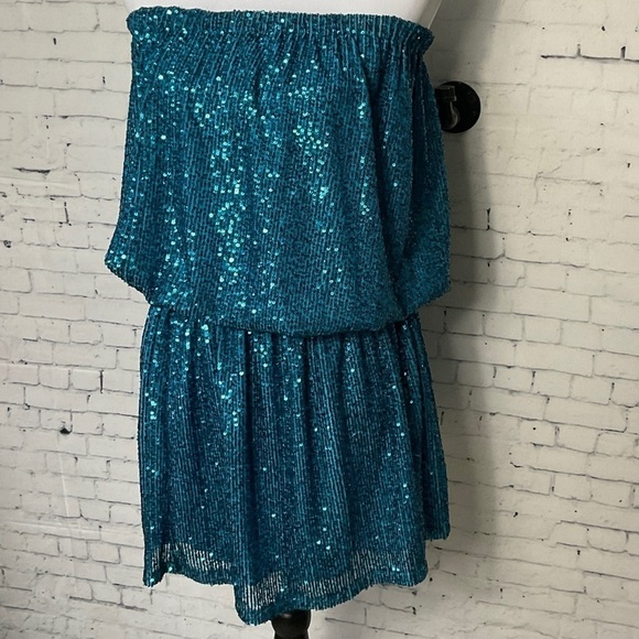 Sofia Women Turquoise Sequin Mini Strapless Dress Drop Waist Blouson One Size T1 - Picture 3 of 12